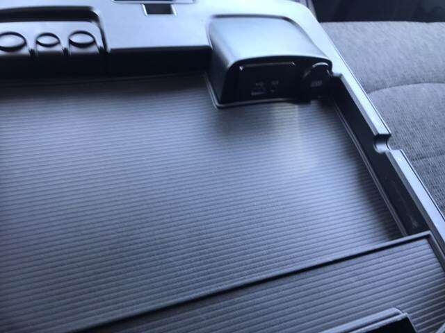 2015 RAM Ram Pickup 1500 4x4 SLT 4dr Crew Cab 5.5 ft. SB Pickup